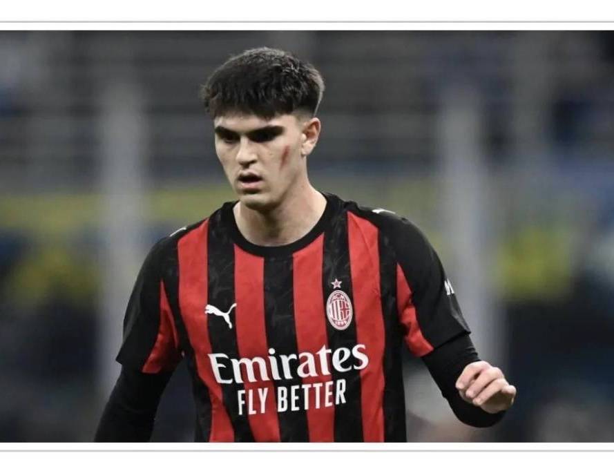 意甲媒体热议：德比之战最后时刻阿莱格里选择用巴特萨吉顶替埃斯图皮尼安首发，太对了