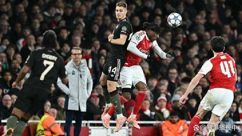 枪手势不可挡!阿森纳3-1力克拜仁,欧冠五连胜创纪录,德甲霸主尝首败!