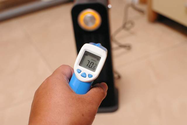 西圣WarmX立式暖风机：秋冬取暖新选择，冷暖双模实用不吃灰