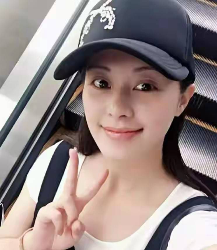 《血色浪漫》中的孙俪进行比较,如今孙俪已稳居一线女星之列,而王力可