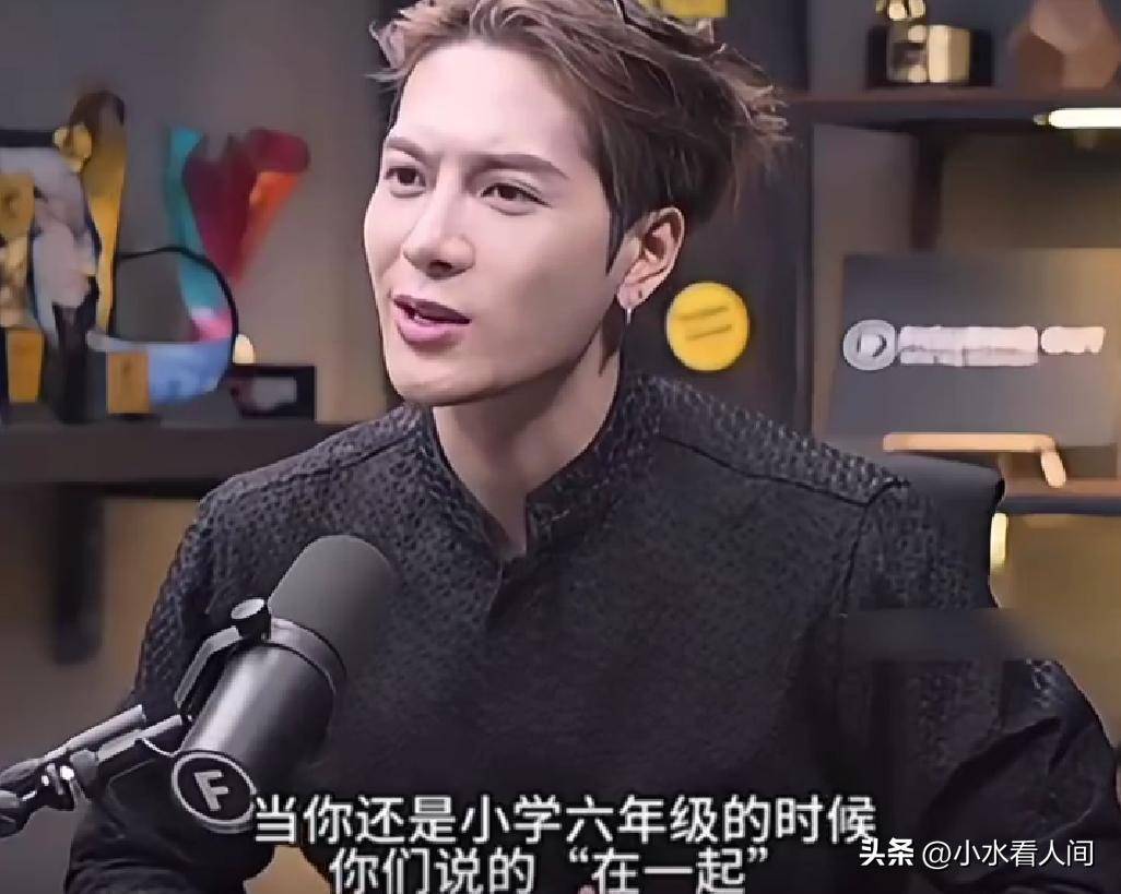 31岁顶流男星自曝:早恋遭劈腿,自己解决生理需求,曾抑郁不想活