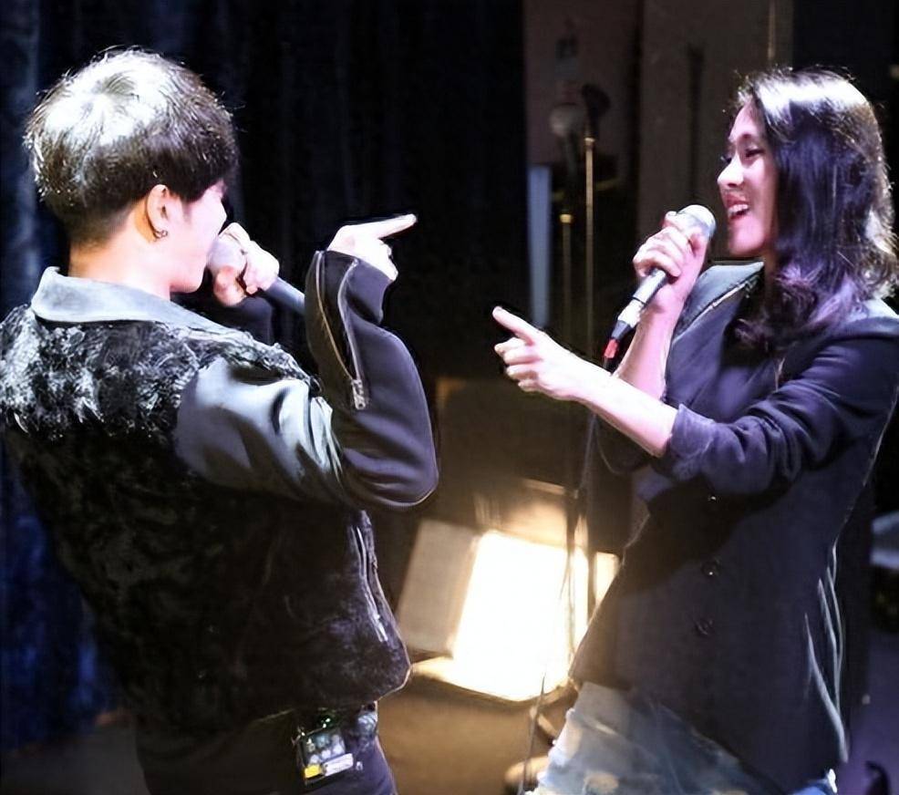 未婚生子的张碧晨,如今女儿竟成了她唯一依靠