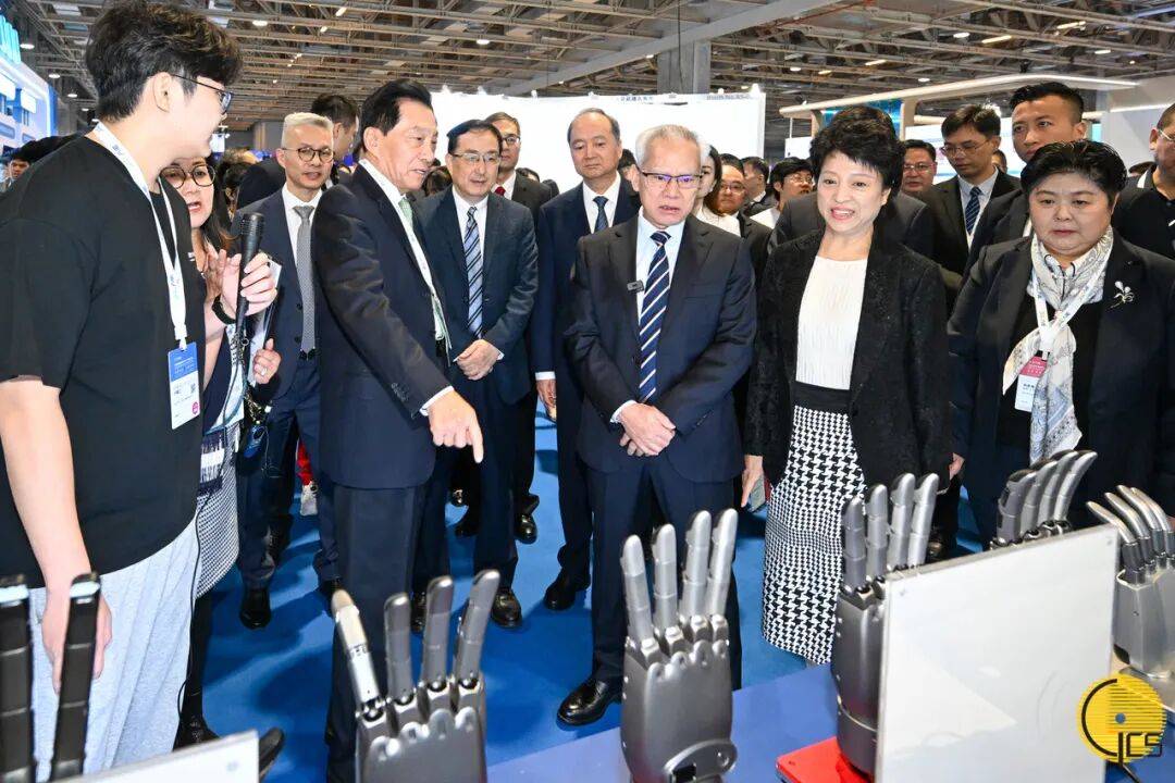 岑浩辉:持续优化科技创新生态环境 推动新型科创产业稳步成长(图5) 岑浩辉:持续优化科技创新生态环境 推动新型科创产业稳步成长(图5)