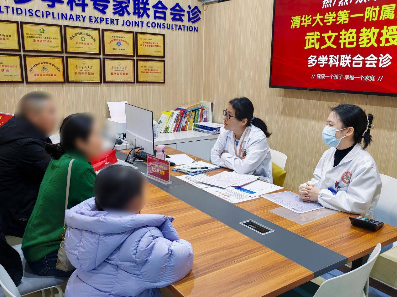 宣武医院代挂专家号加代问诊儿童就医全程细心照看，家长完全放心的简单介绍