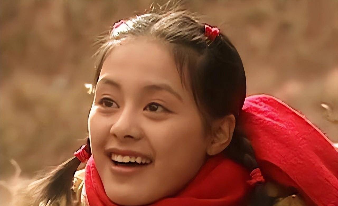 她是胡歌深爱,刘烨难忘的女人,受央视力捧多年,至今没能走红