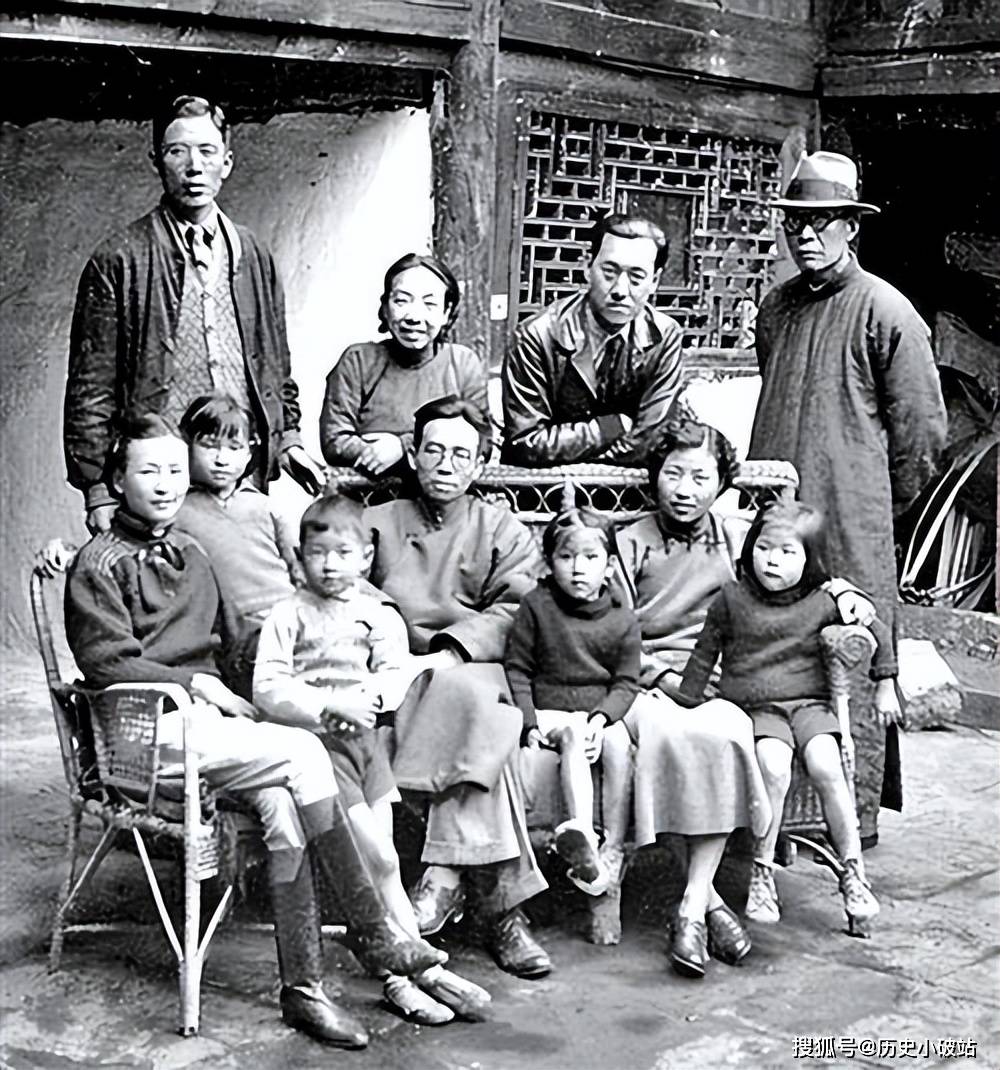 点击图片,在新窗口显示原始尺寸