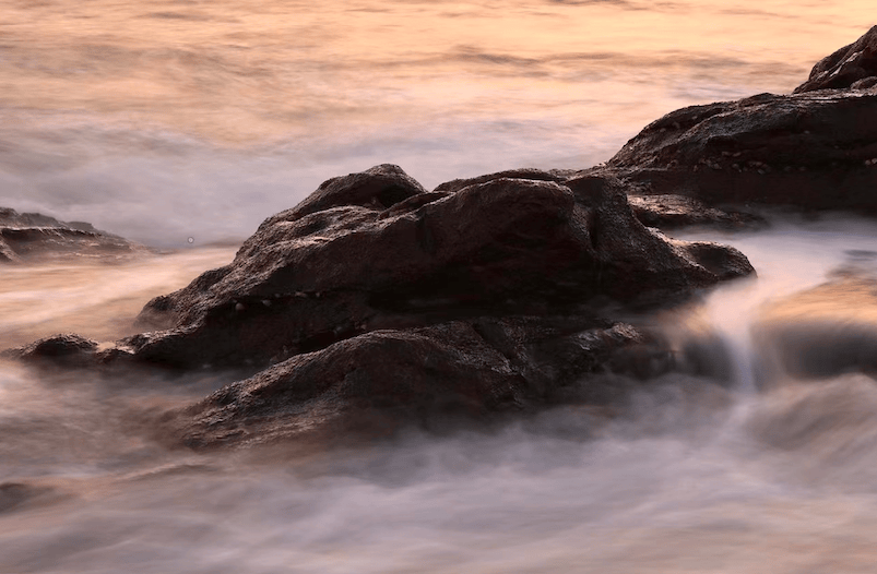 “微粒贷”逾期遭“假律师”上门催收:行业合规警钟再响(图1)