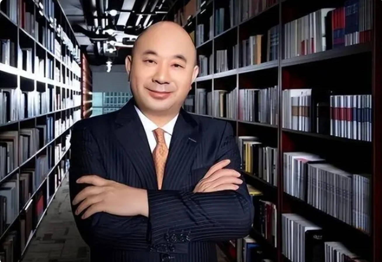 在中国政府的强力干预下,金融危机很快得到遏制,王文银的公司通过并购