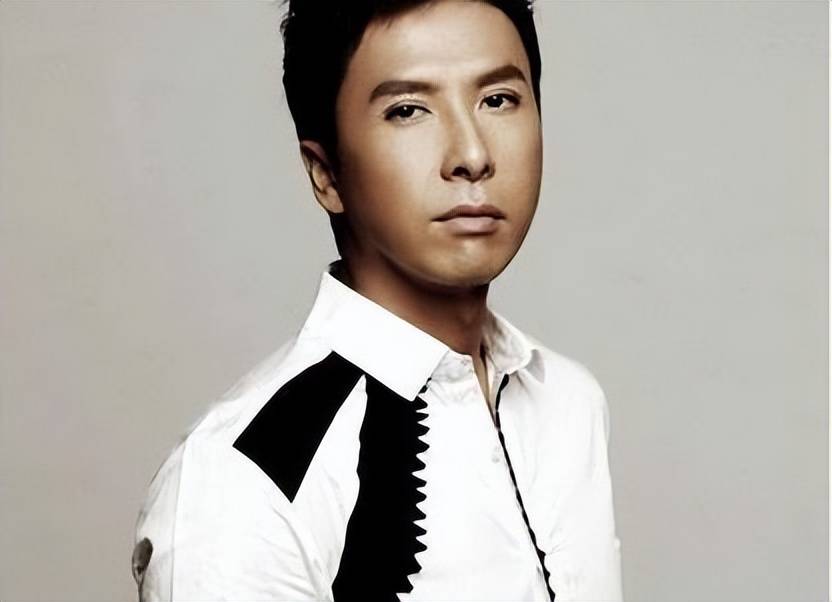 甄子丹夫妇惹众怒!在美网散播谣言,恶意诋毁中国,黑历史被扒光