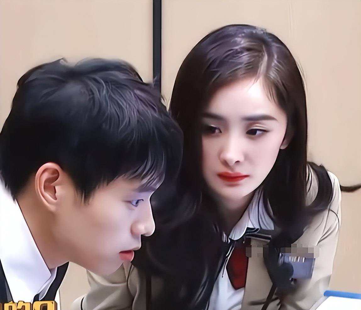 名场面!杨幂魏大勋尖叫夜同框,魏大勋头都不敢回,孙千表情亮了