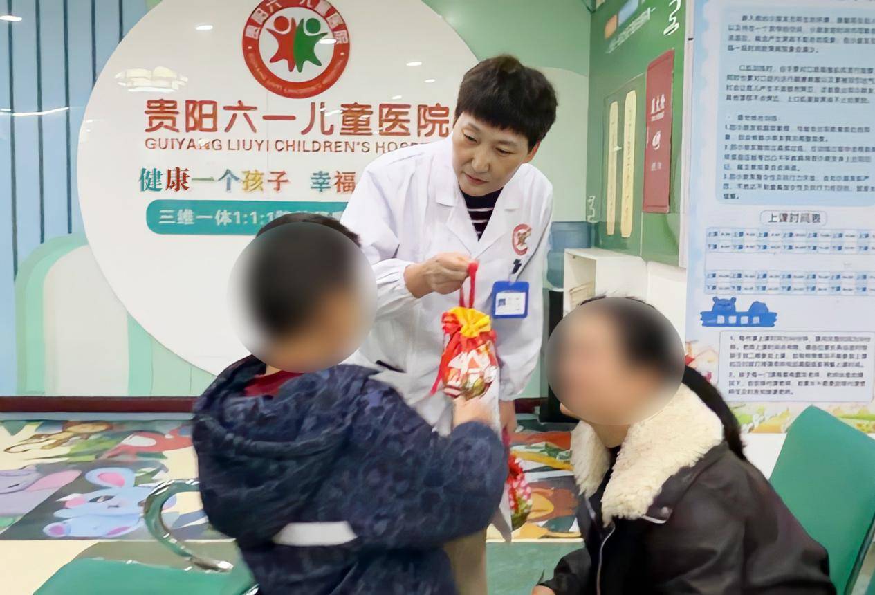 包含原空军总医院陪诊协助挂号儿童诊疗耐心陪伴，减少抗拒与哭闹的词条