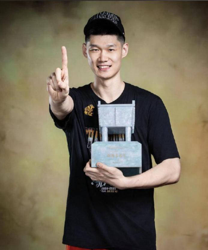 CCTV5未直播，广厦男篮主场迎战辽宁，胡金秋对位付豪，王博力冲四连胜