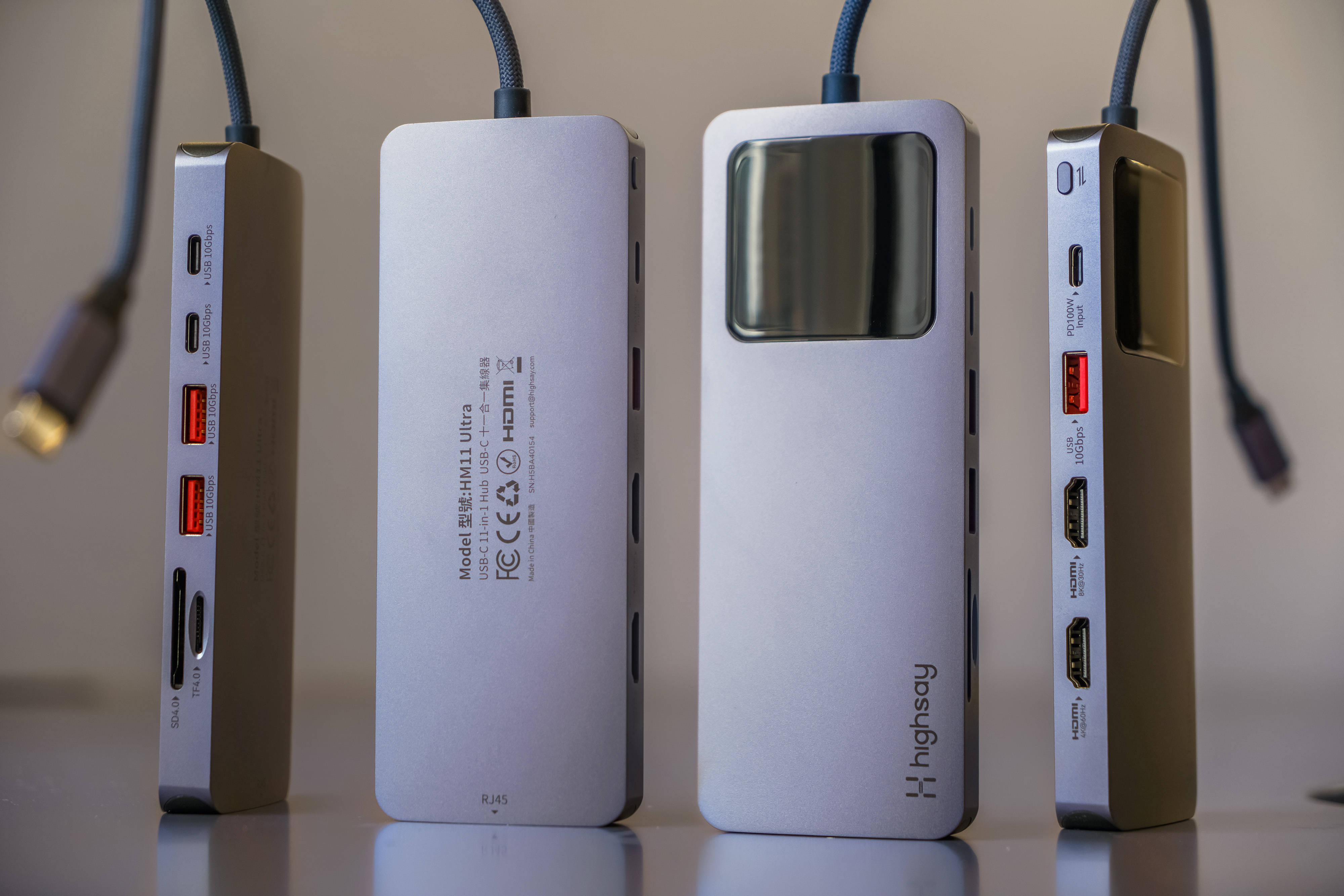 新品牌一上来就甩个“王炸”？海赛力HM11 Ultra智显双投屏扩展坞11合1体验分享