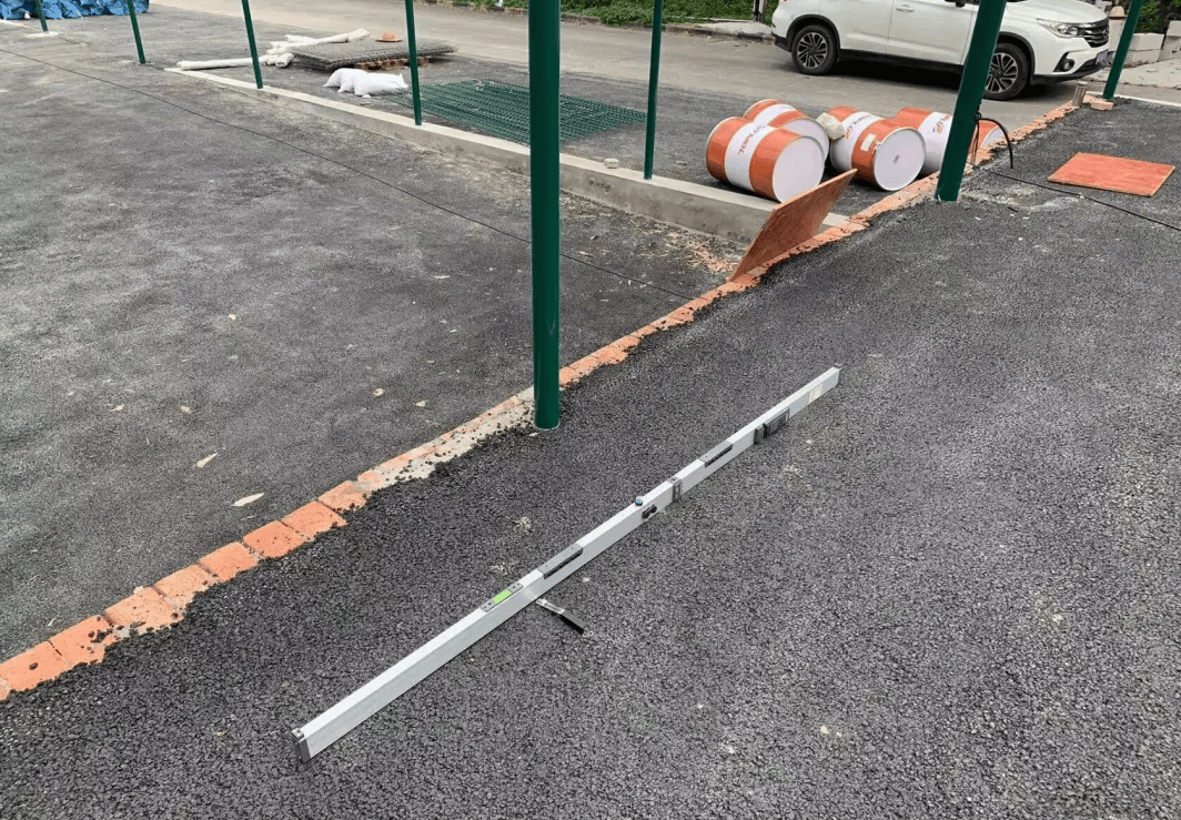 老旧网球场逆龄指南：少花冤枉钱，翻新效果堪比重建！