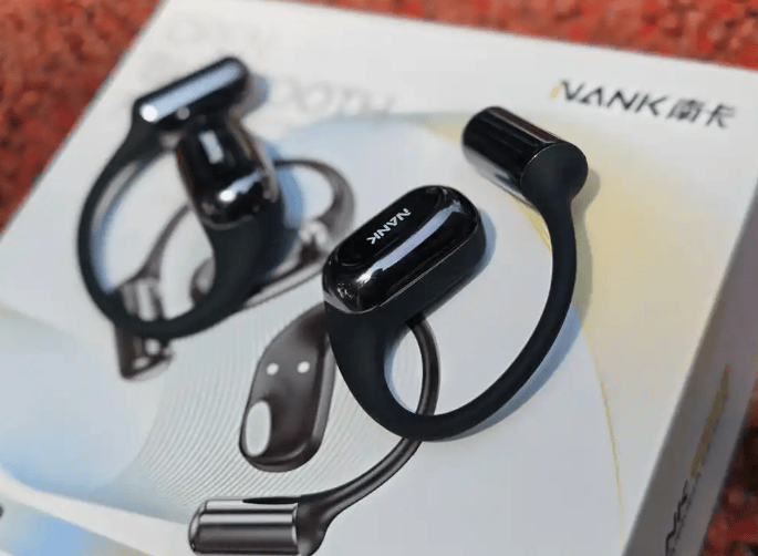 耳挂式耳机伤耳朵吗?一篇文章告诉你2026年开放式耳机品牌哪个好用!