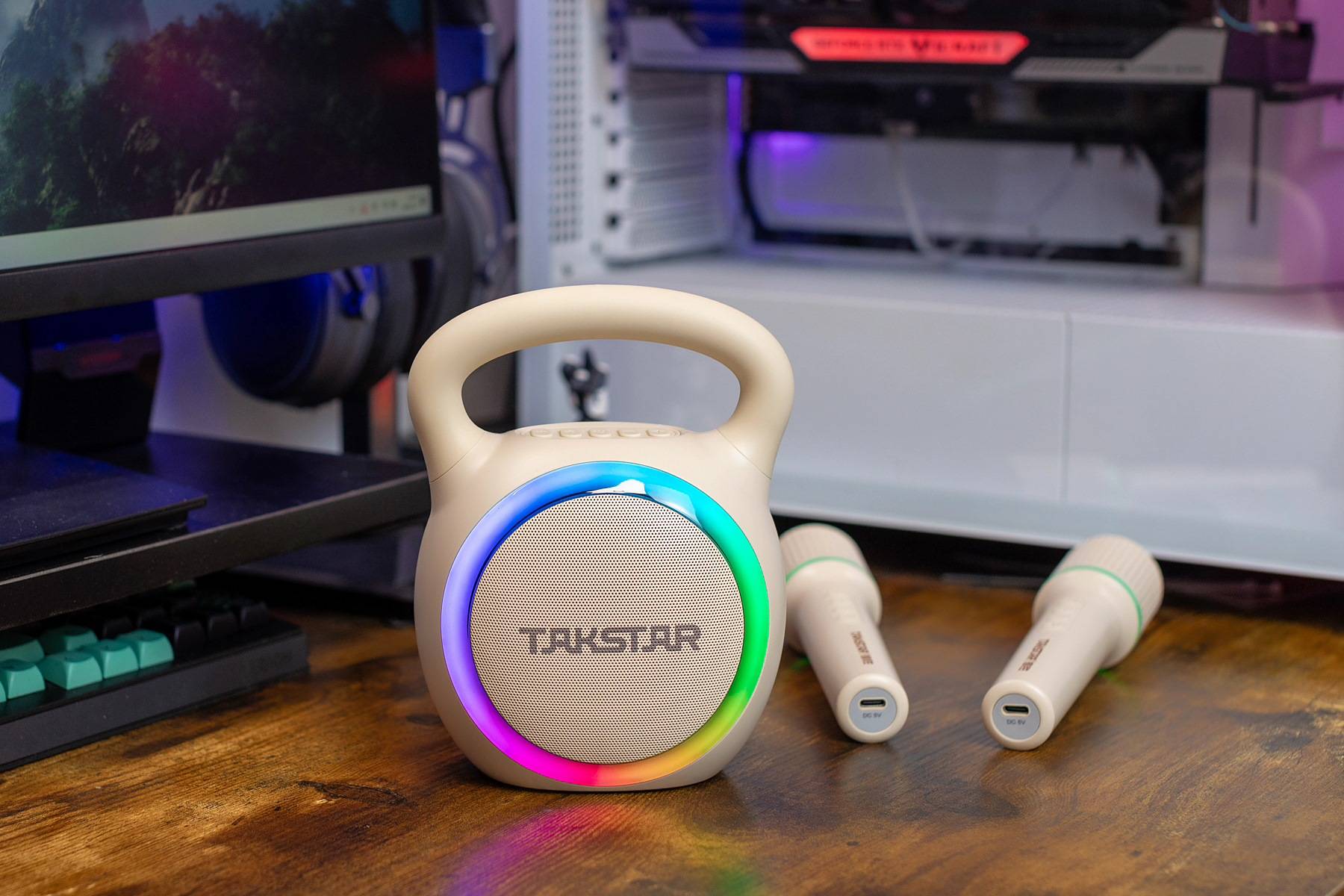 得胜H2小哑铃音箱，让孩子放下手机变身家庭歌唱家