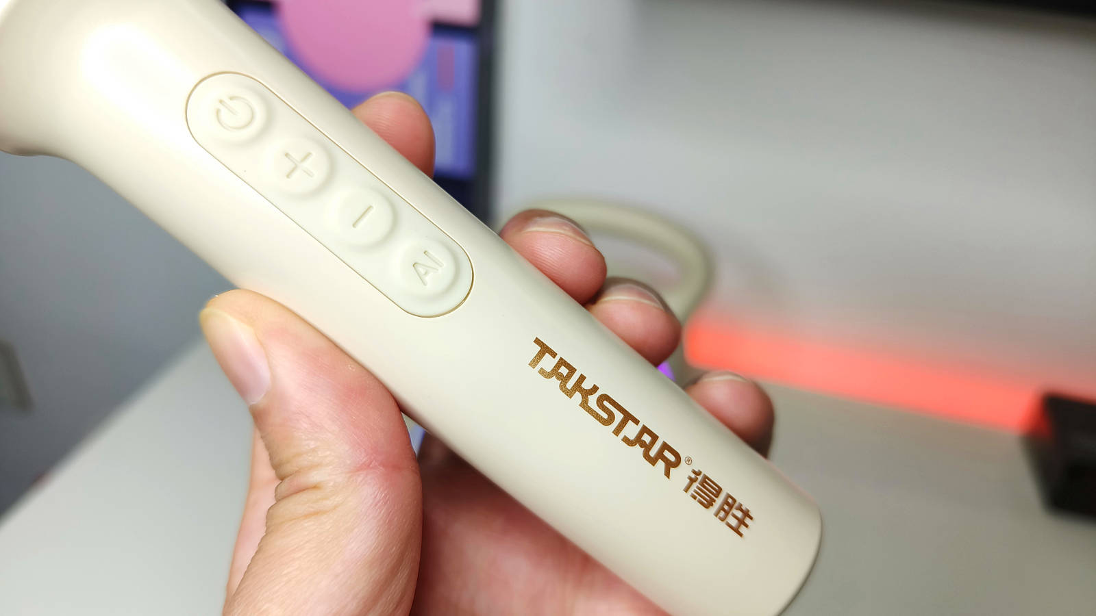 唱K新宠：得胜H2小哑铃音箱体验，身材小巧随时随地K歌