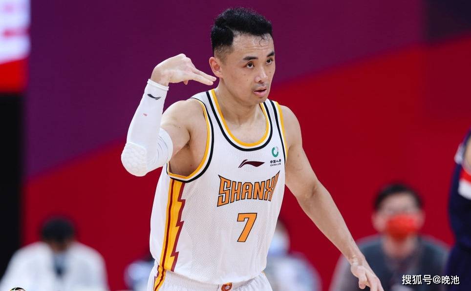 CBA北京首钢VS山西男篮名单出炉，周琦+陈盈骏领衔出战，赵睿+原帅缺阵，CCTV5+直播