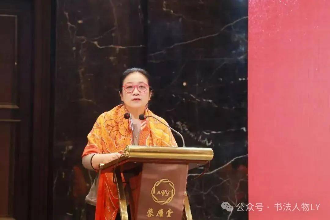 中书协换届是“换汤”还是“换药”？