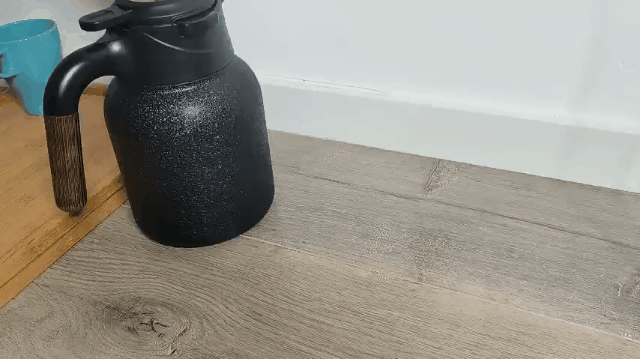 欧盟认证+8层锁温 宫菱保温壶:重新定义饮水安全!