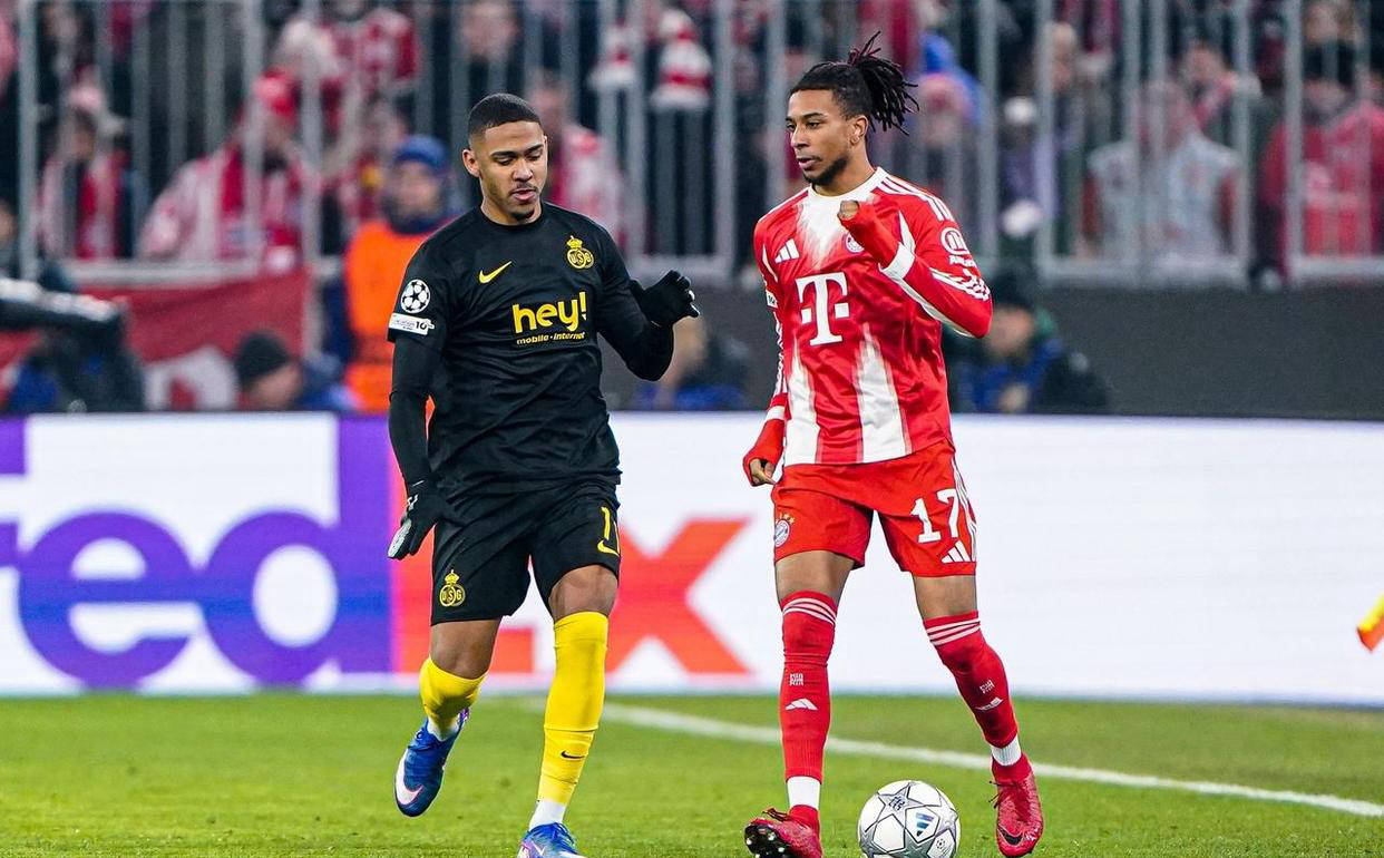 太离谱!凯恩灵动直塞,迪亚斯精准助攻,奥利塞门前近距离空砍绝佳机会