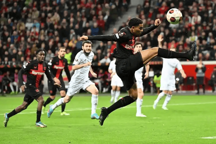 德甲前瞻:勒沃库森主场寻复苏,云达不来梅残阵客战保级?