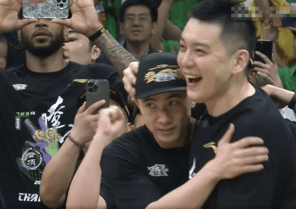 杨鸣下课，最大输家只有一个！这次恐怕辽篮谁来都留不住赵继伟了