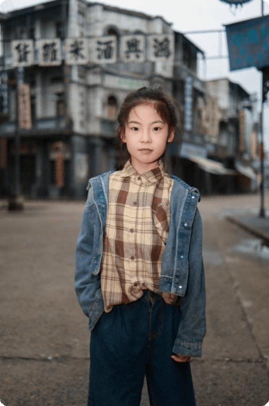 上海礼智信影视文化传媒有限公司和上海玖蕾影视文化传媒有限公司联合出品的《中华五千年之少年强繁花・逐浪》正式开拍