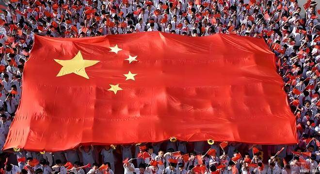 美精英疑惑：为何每次对上中国都会有意外发生？殊不知早已注定！
