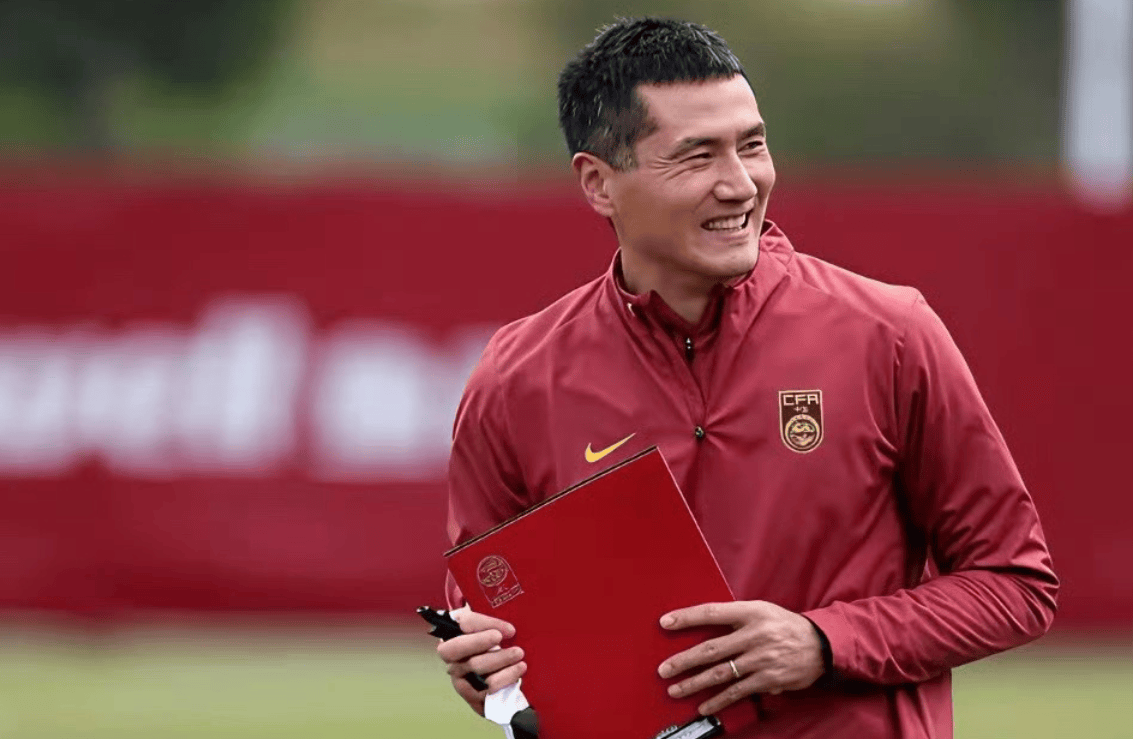 重用年轻球员？邵佳一说出标准，国足最强大腿浮出水面：3场3球