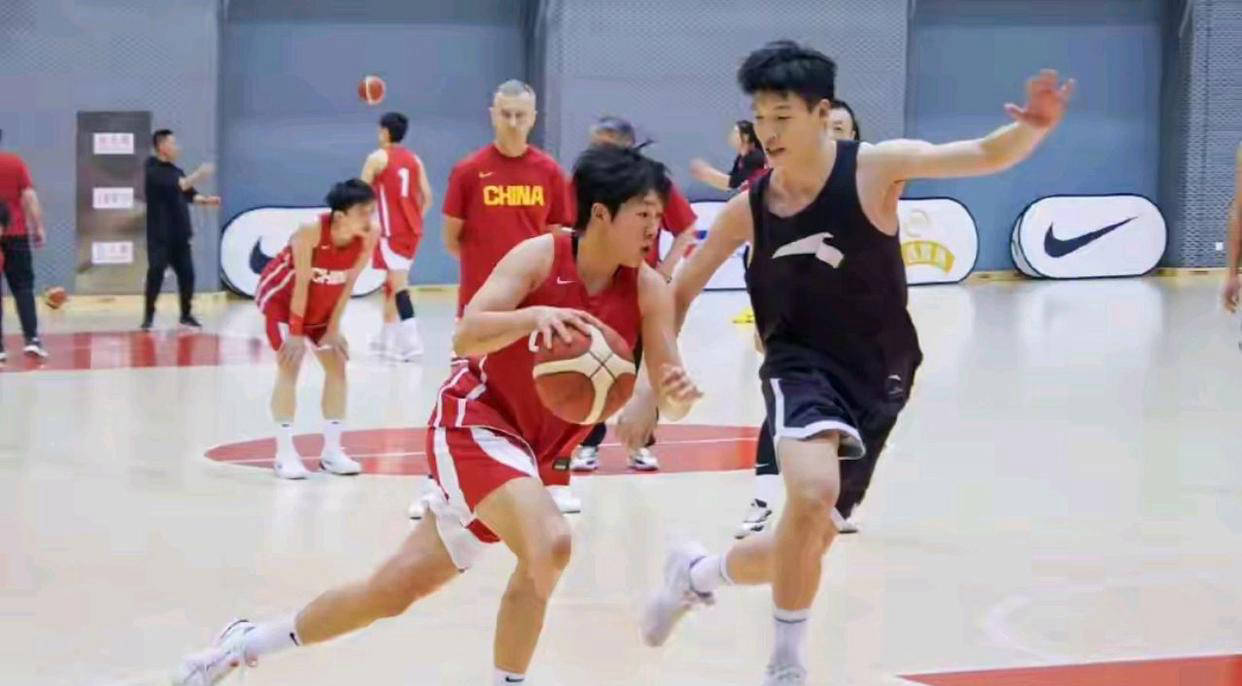 中国女篮将在3月与巴西队进行两场热身赛，并对阵捷克队