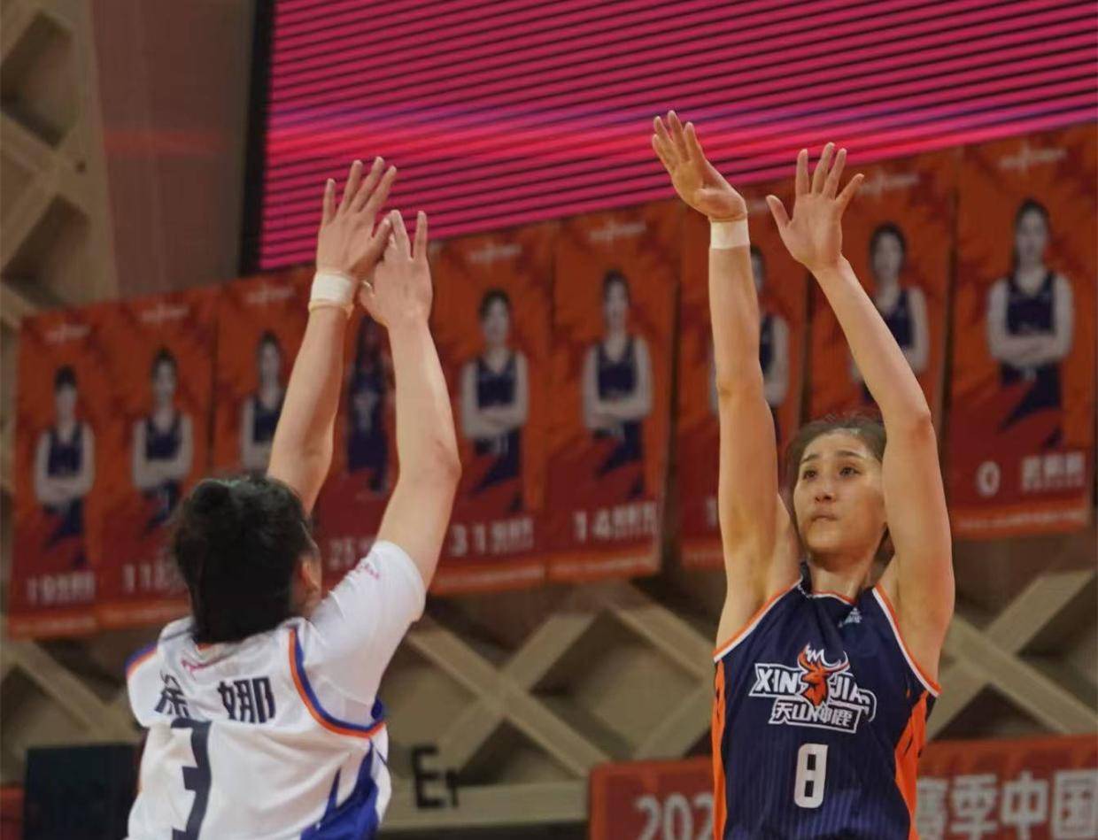 又美又能打！中国女篮32岁1米86王牌复活轰30+10：宫鲁鸣召她？