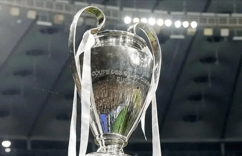 不仅是冠军，更是活着的资格！枪曼之巅上演最残酷减法，一场价值十亿欧的豪门豪赌。