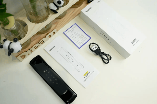 2026送礼必看：送女生什么新年礼物比较合适？这样送礼永不翻翻车