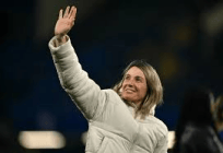 星空见证切尔西女足不败三冠续约未来