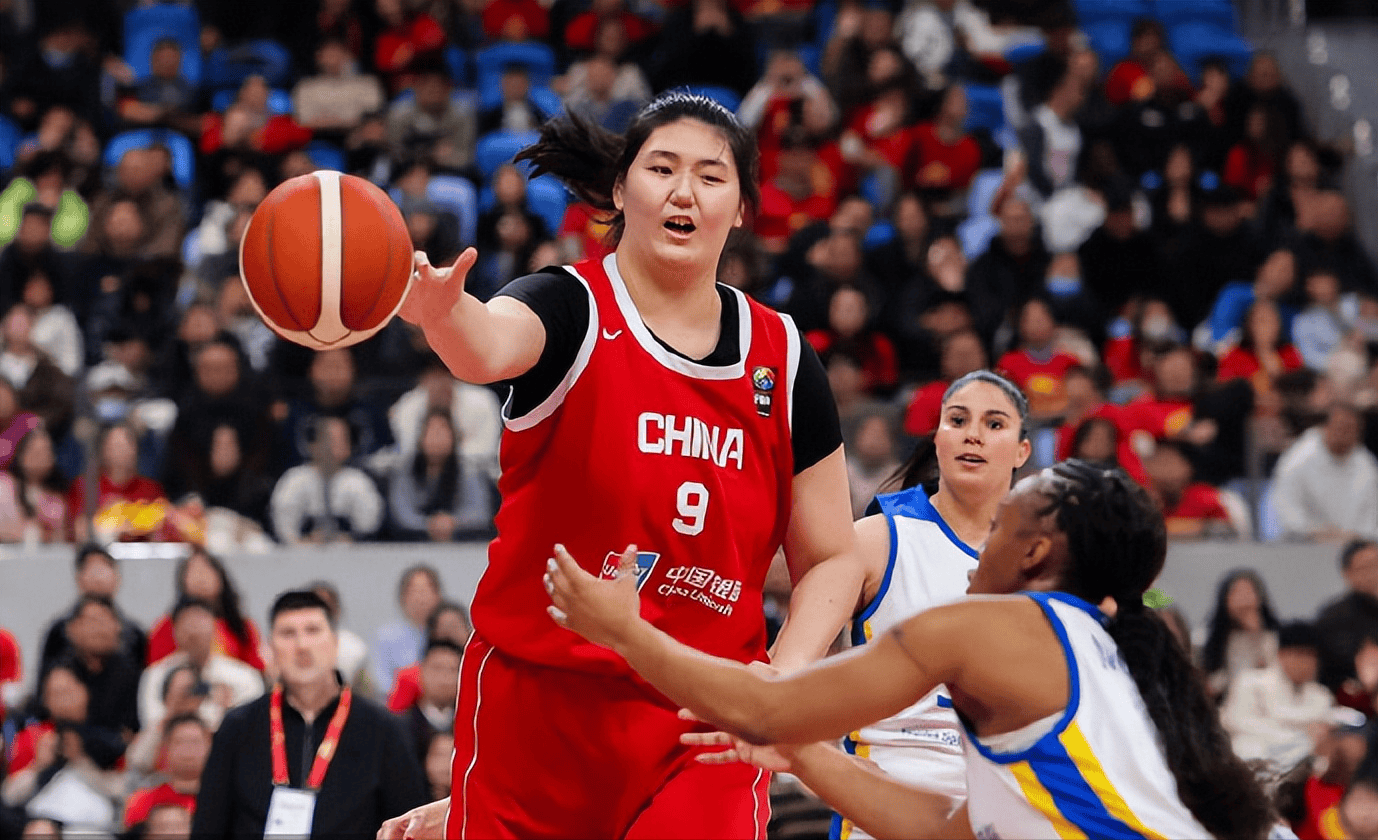 韩旭李月汝缺阵仍碾压！中国女篮 95