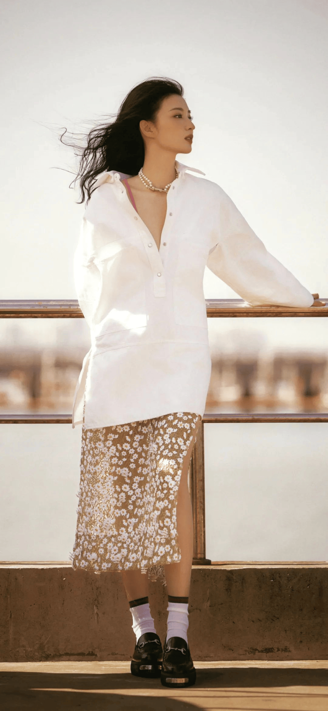 Share | 王楚然，高挑美女，性感写真壁纸