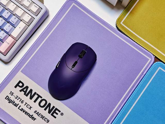 无线“耐力王”终结焦虑：最强续航无线键鼠套装雷柏VT9 MAX + V700DIY-98长续航版！