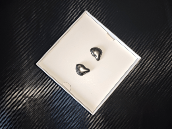 百元HiFi的越级惊喜：西圣入耳式HiFi耳机深度评测