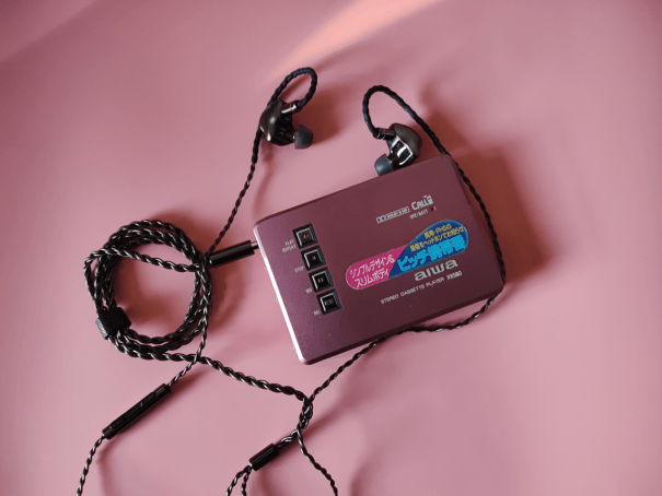 百元HiFi的越级惊喜：西圣入耳式HiFi耳机深度评测