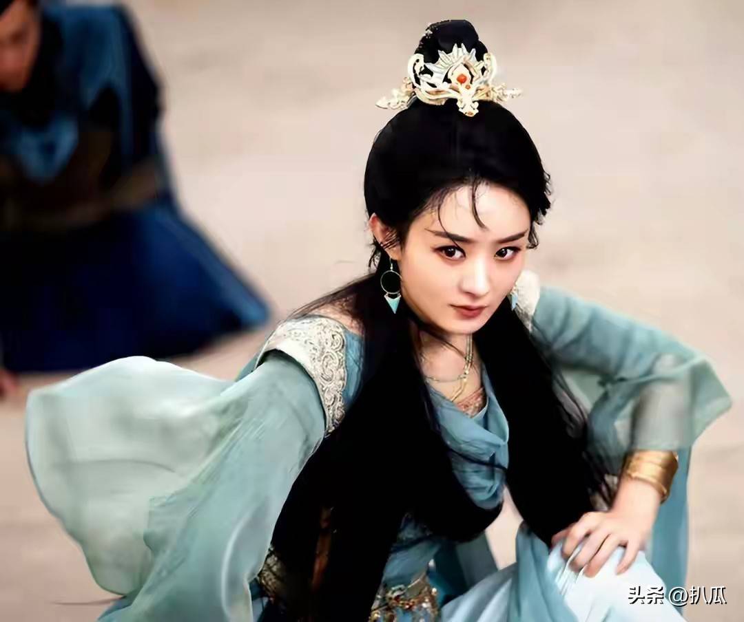 离春节不到10天,赵丽颖再次让人刮目相看