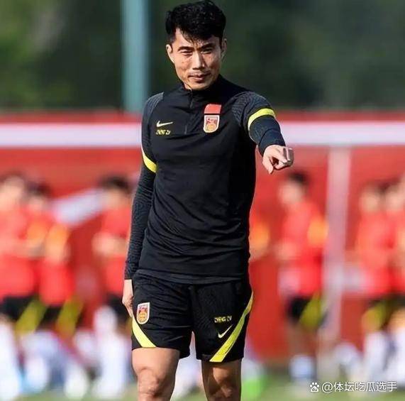 郑智狠心清洗10人！U23国脚也不留，西海岸已经变天，他的只看状态是真是假？