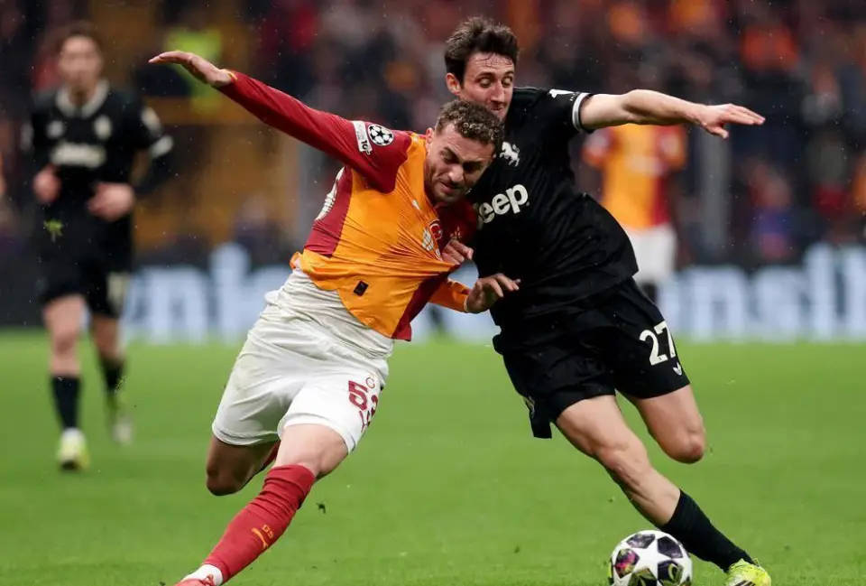 尤文遭遇欧冠惨败 意杯出局意甲落后15分 或将连续四大皆空