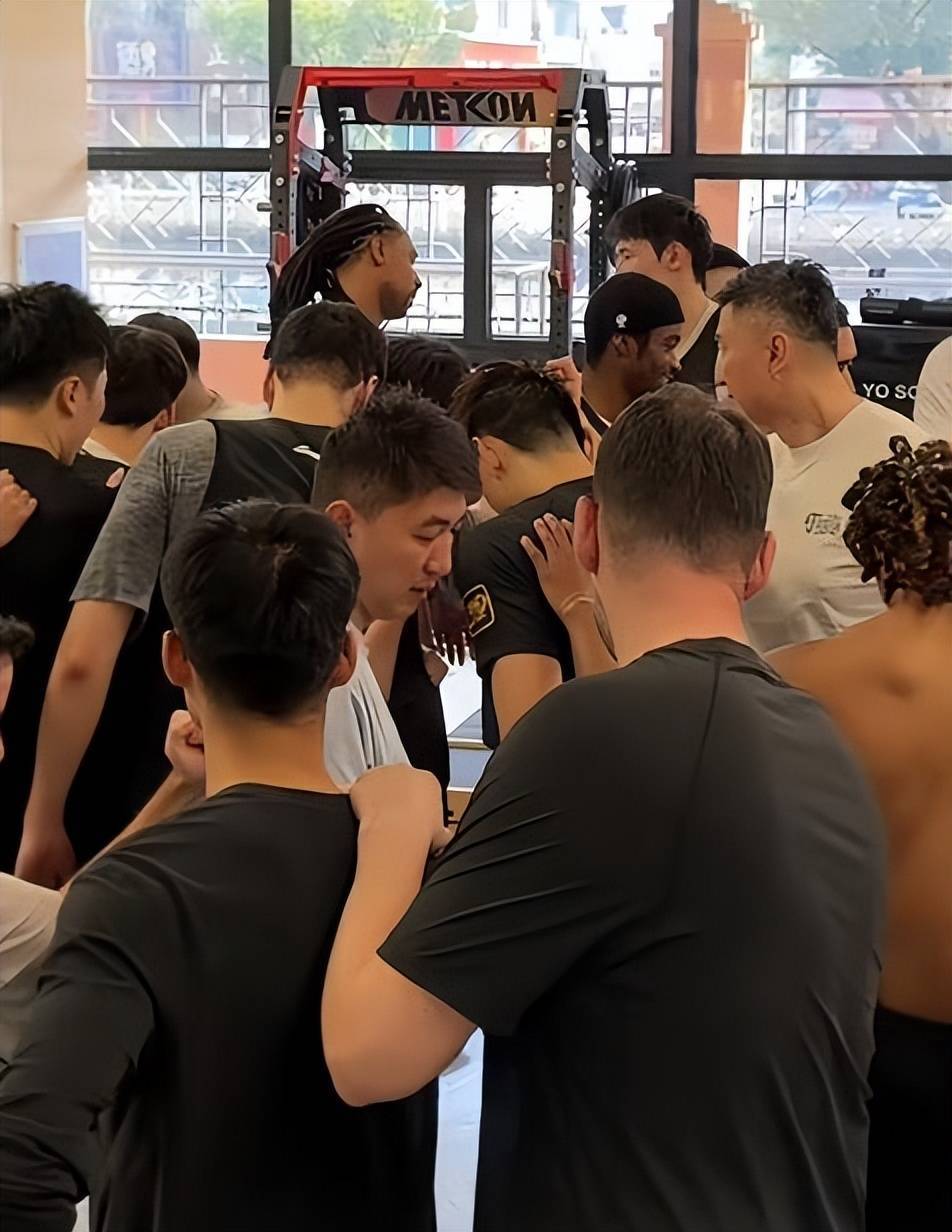 杜锋发大红包！二阶段赛程9主10客难度大，先战疆深辽收官战晋闽