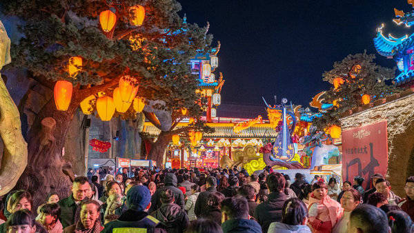 黄河潮涌贺新春，慢旅深游启新篇 九曲黄河万里情浓厚年味 引领春节旅游新风尚