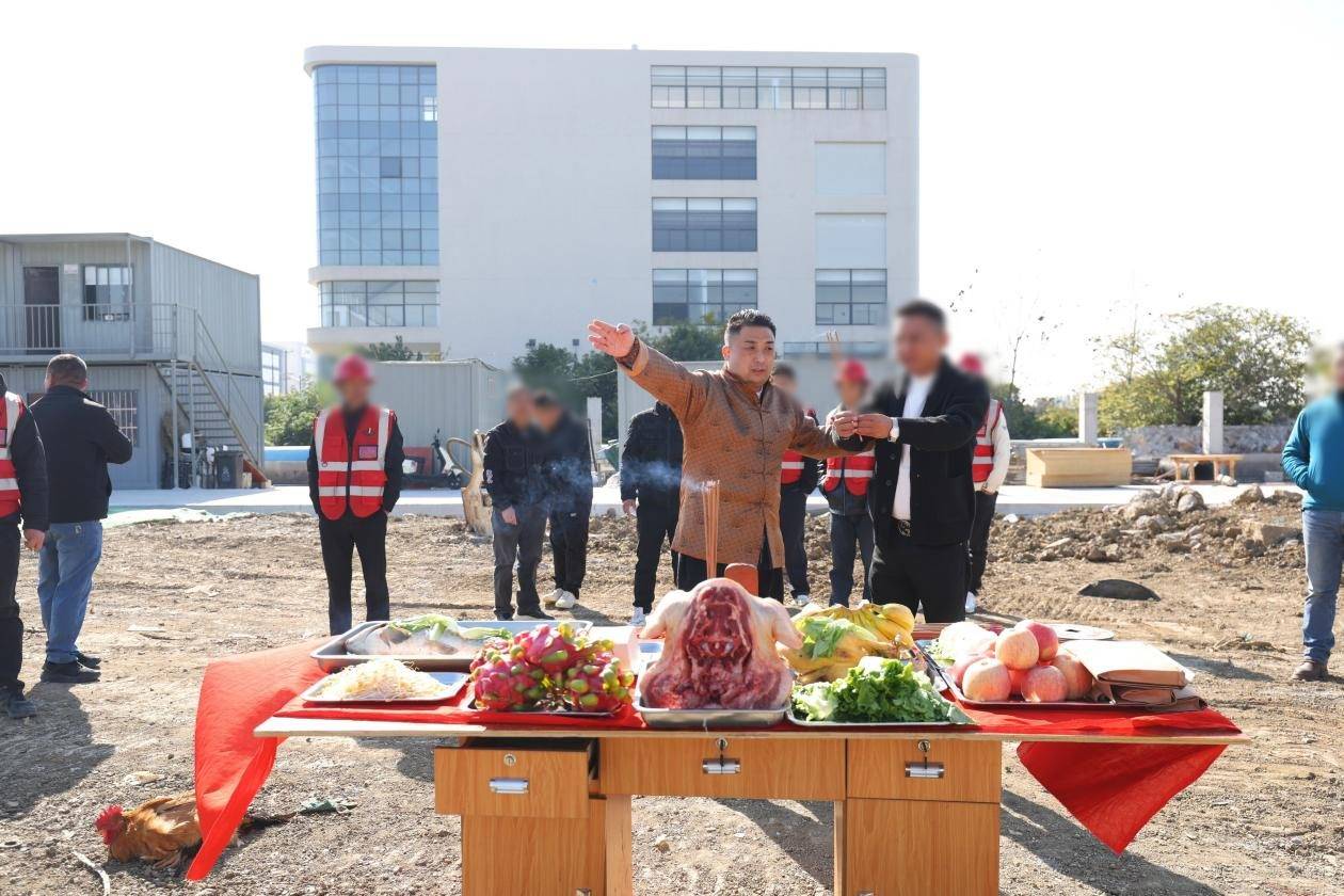 商道风水领军人羅柱翔老师·企业布局定乾坤，厂区策划旺财源