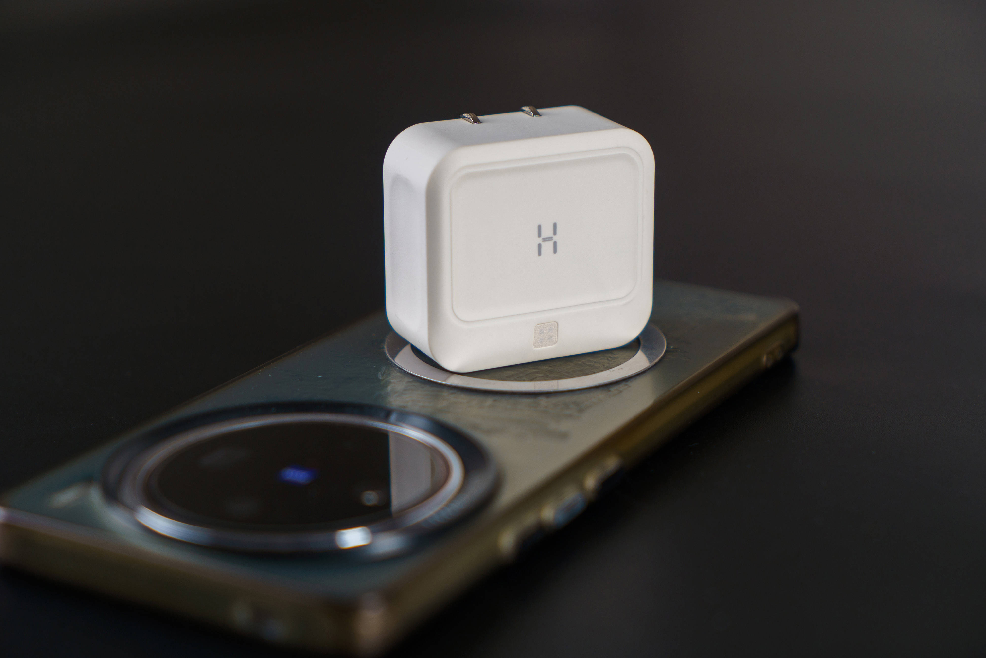 海赛力新品双C口快充抢跑-C2 45W超快充体验分享