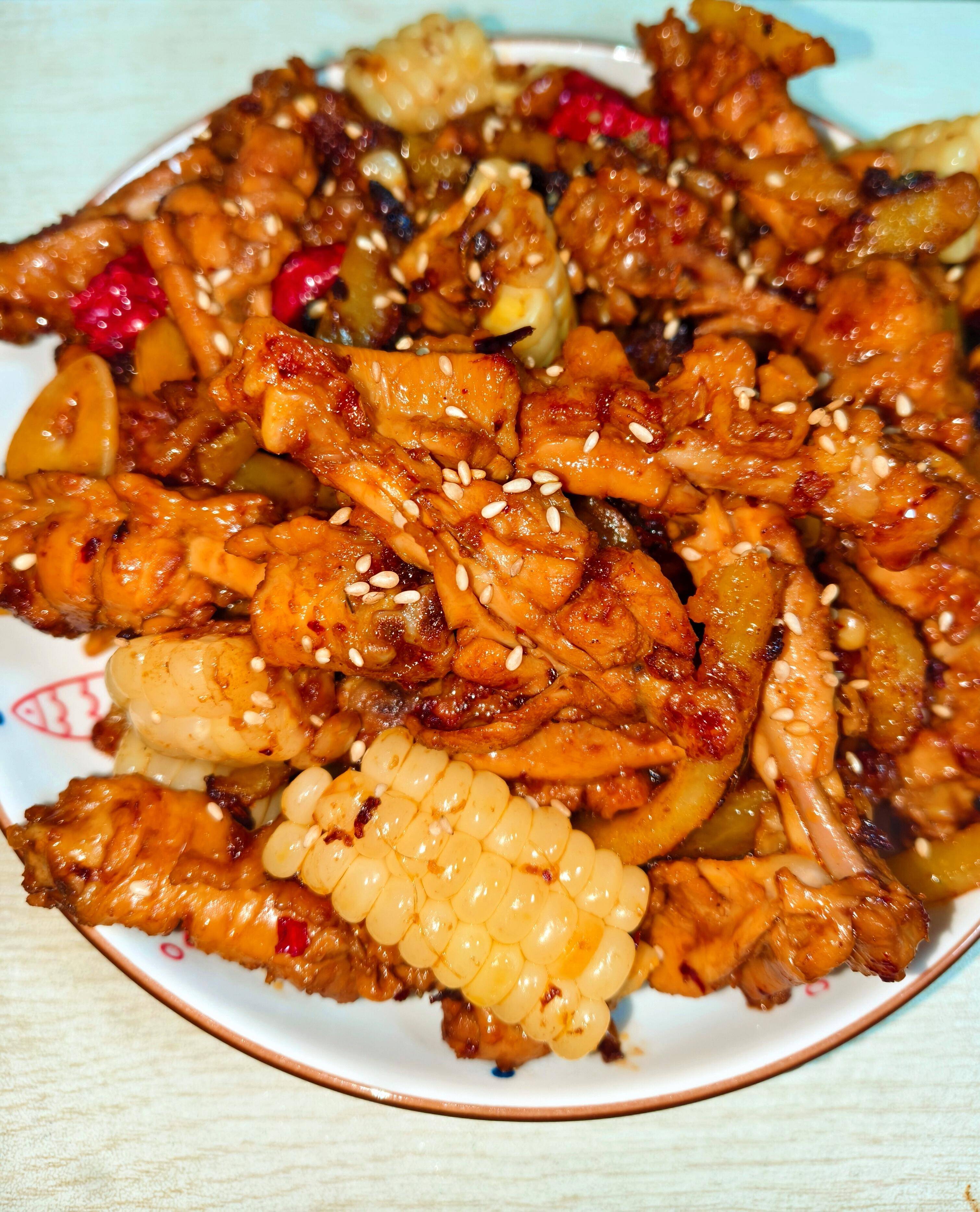 一口入魂的家常干锅鸡翅鸡翅焦香配菜吸饱汤汁连骨头都想啃干净