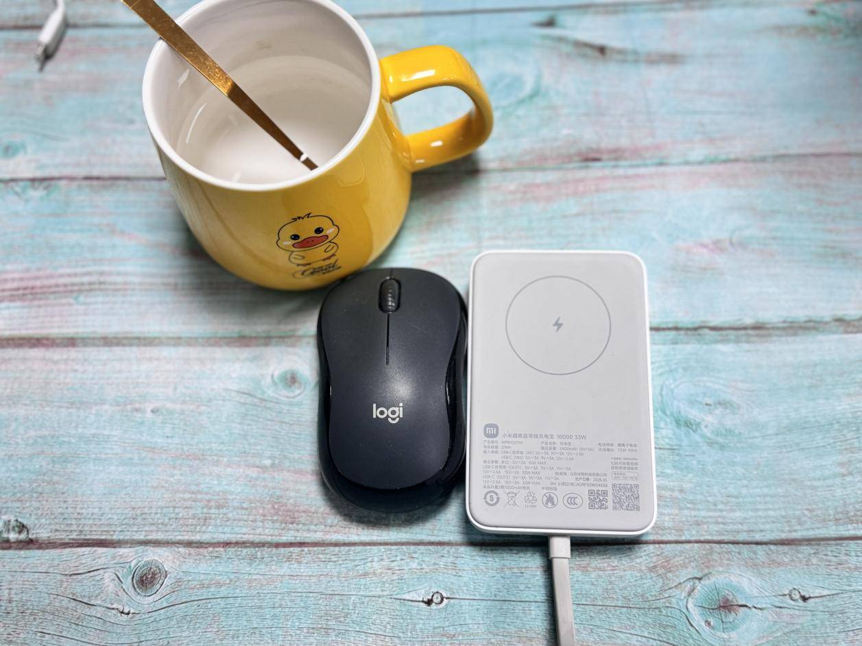 比较好充电宝推荐哪一款？西圣、小米、华为充电宝哪款更好用呢？