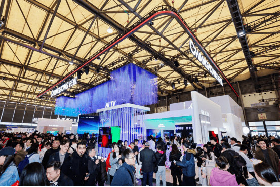 将场景思维写入AI创新基因，长虹AI家电春季新品齐登AWE舞台 